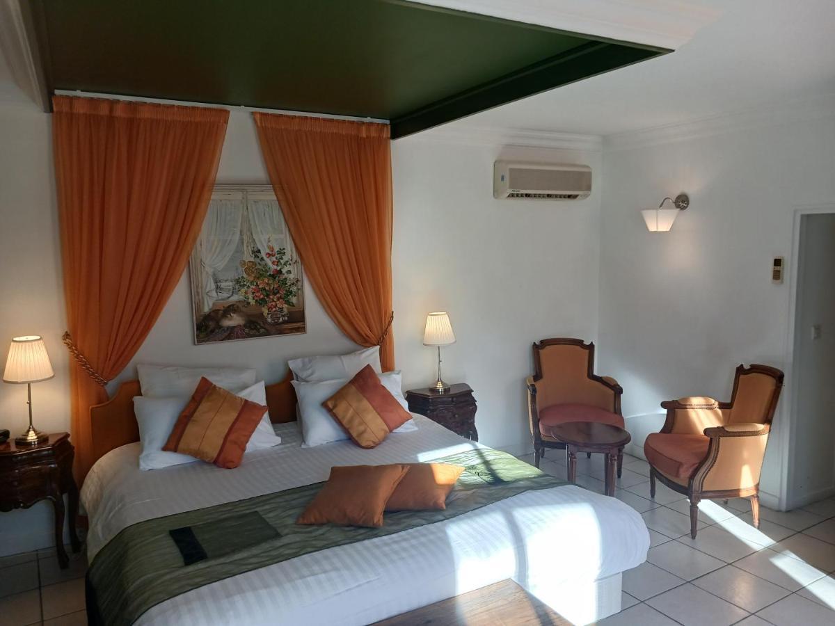 Hotel La Cognette A 25 Kilometres De Chateauroux Et 30 Kilometres De Bourges Ісуден Екстер'єр фото