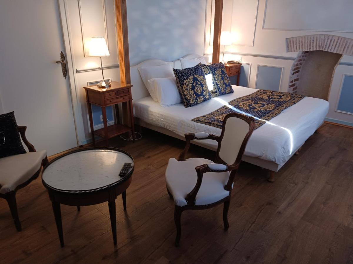 Hotel La Cognette A 25 Kilometres De Chateauroux Et 30 Kilometres De Bourges Ісуден Екстер'єр фото